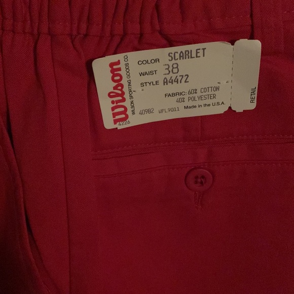 Wilson cotton- polyester red size 38 short pant - Picture 2 of 6